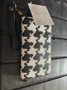 Nothin’ but the Benjamins Wallet Thirty-One